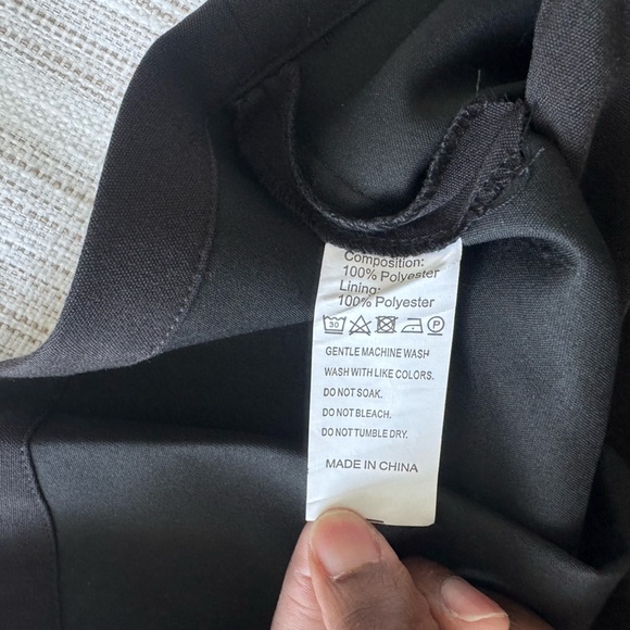 NWOT Black Pleated Mini Skirt - Picture 7 of 7